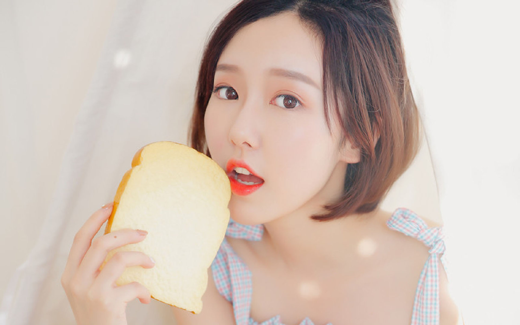 _极限跑酷城市巡演：自由之魂的狂欢_，2018跑酷与自由飞跃