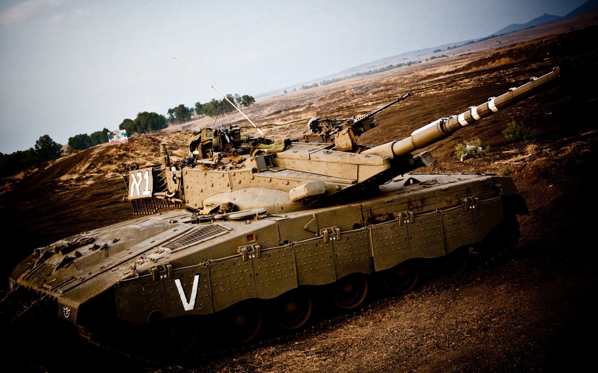 运动心理干预对竞技状态波动的调节机制，运动心理学中竞技运动领域